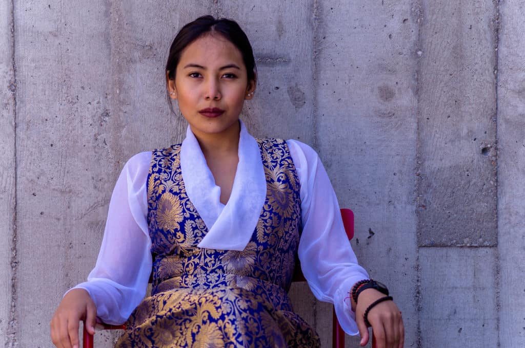 Die Tibeterin Chemi Lhamo wuchs in Indien und Kanada auf und wurde bekannt durch ihre Proteste bei der Fackelzeremonie für die Olympischen Spiele 2022 in China. Die Folgen ihres Engagements waren dramatisch.